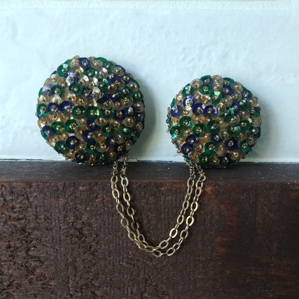Vintage double brooch set with gold chain blue green sequins